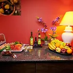 La Boutique Hotel 4*